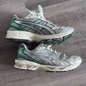 Asics Gel Kayano 9M